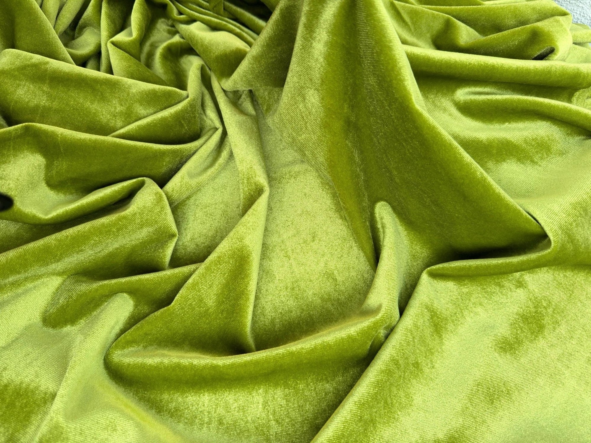 Apple Green Velvet Spandex Fabric by Yard, Luxury Green Stretch Velvet Material For Gowns, Scrunchies, Crafts Bows, Backdrops, Curtains - from Gala Textile
